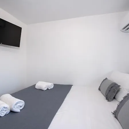 Halepa Apartment's In Chania Hriszí Aktí Haniá