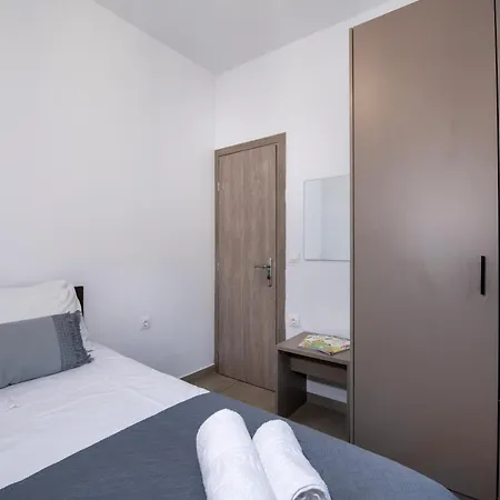 Halepa Apartment's In Chania * La Canea